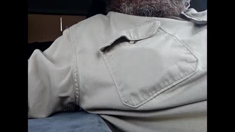 Snapshot of frickish chatting on 02.12.25 Frickish online show from 02.12.25