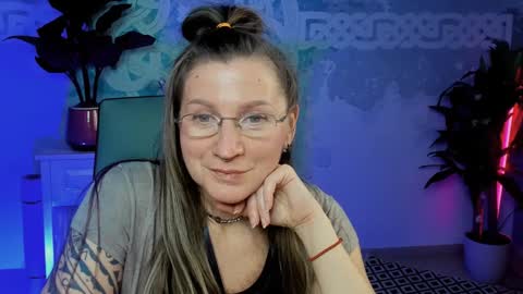 Frida Tander online show from 01.26.25