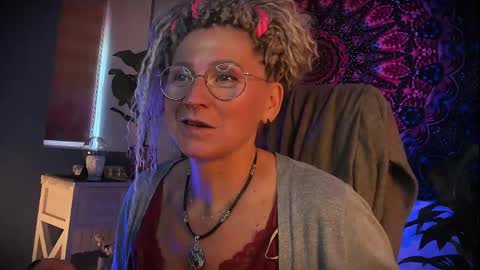Frida Tander online show from 05.31.26