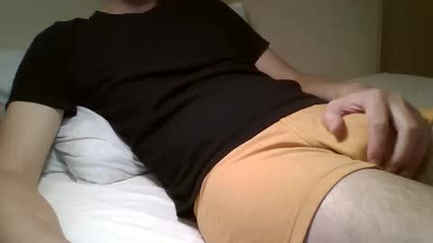 friendly_frank_18 online show from 10.31.25