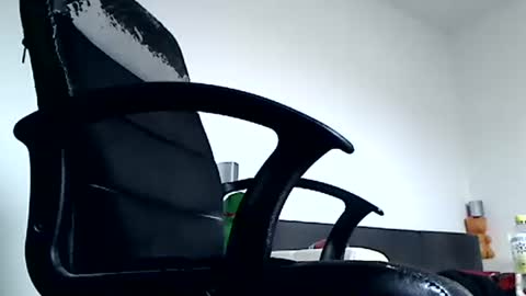 Snapshot of fritz12007 chatting on 11.06.25 sexykl online show from 11.06.25