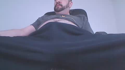 Snapshot of fritz12007 chatting on 12.14.25 sexykl online show from 12.14.25