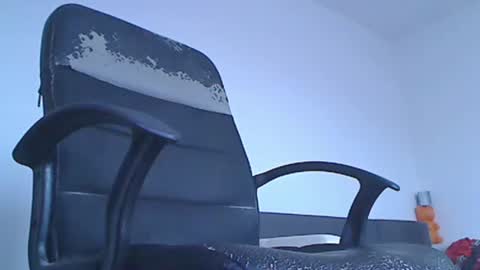 Snapshot of fritz12007 chatting on 01.17.26 sexykl online show from 01.17.26