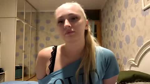 Anna online show from 07.26.26