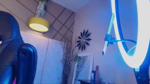 frreeya online show from 02.17.26