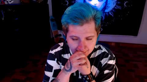 Snapshot of ftmblueyes chatting on 02.02.25 HEHIM online show from 02.02.25