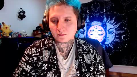 Snapshot of ftmblueyes chatting on 02.05.25 HEHIM online show from 02.05.25