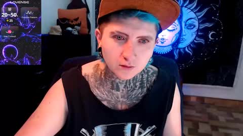 Snapshot of ftmblueyes chatting on 02.19.25 HEHIM online show from 02.19.25