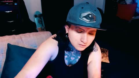 Snapshot of ftmblueyes chatting on 09.24.25 HEHIM online show from 09.24.25