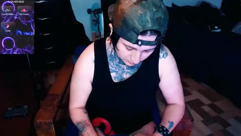 Snapshot of ftmblueyes chatting on 10.15.25 HEHIM online show from 10.15.25