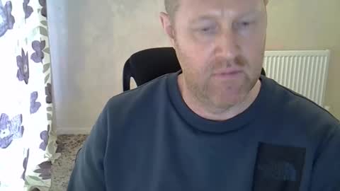 Snapshot of fuck_buddy_uk chatting on 02.27.26 Fuck Buddy UK online show from 02.27.26