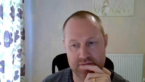 Snapshot of fuck_buddy_uk chatting on 06.16.26 Fuck Buddy UK online show from 06.16.26