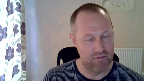 Snapshot of fuck_buddy_uk chatting on 06.19.26 Fuck Buddy UK online show from 06.19.26