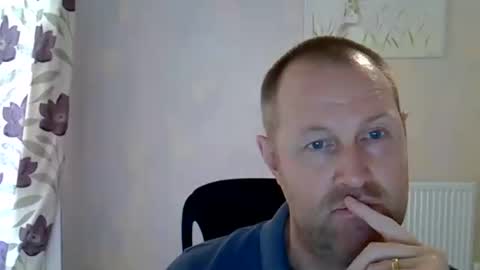 Snapshot of fuck_buddy_uk chatting on 08.05.26 Fuck Buddy UK online show from 08.05.26