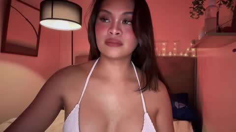 Snapshot of fuckalicious_ella chatting on 06.02.26 ella online show from 06.02.26