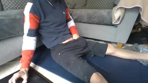 Snapshot of fuckbeatb chatting on 09.17.25 fuckbeatb online show from 09.17.25