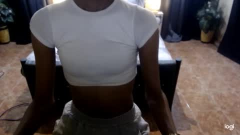 Snapshot of fuckerhunterx chatting on 10.27.25 fuckerhunterx online show from 10.27.25