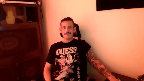Snapshot of fuckforlife76 chatting on 10.21.25 Tony online show from 10.21.25