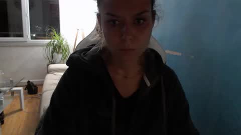Snapshot of fuckhard4you chatting on 10.15.25 La online show from 10.15.25