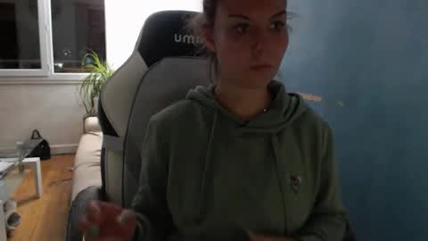 Snapshot of fuckhard4you chatting on 10.17.25 La online show from 10.17.25
