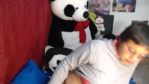 Mia and Gary  online show from 02.03.26