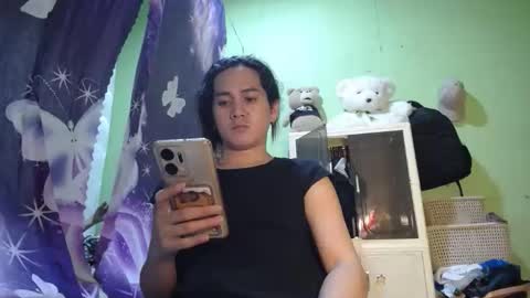 Snapshot of fuckingrads chatting on 04.17.26 sexy 7inchCock online show from 04.17.26