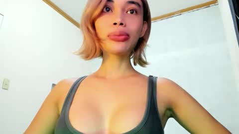 fuckingsexy143 online show from 05.13.26