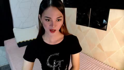 Snapshot of fuckingsexyivana chatting on 09.14.25 MISS IVANA online show from 09.14.25