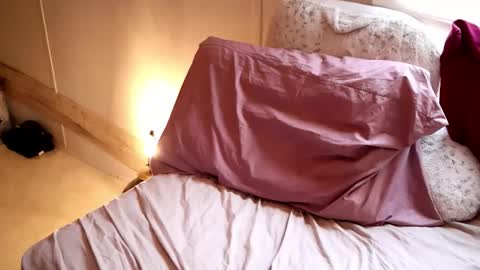 Snapshot of fuckmypussyplz1 chatting on 11.28.25 fuckmypussyplz1 online show from 11.28.25