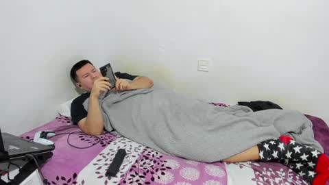 Snapshot of fuckynations chatting on 12.28.24 Fuckdirtymen online show from 12.28.24