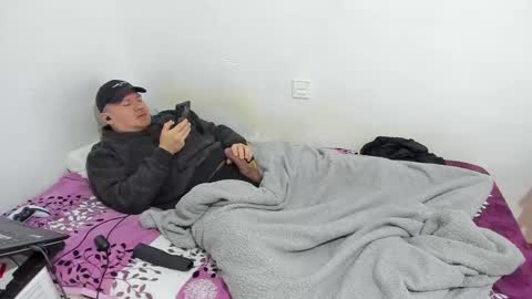 Snapshot of fuckynations chatting on 03.02.25 Fuckdirtymen online show from 03.02.25