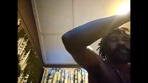 Warwick online show from 11.27.25