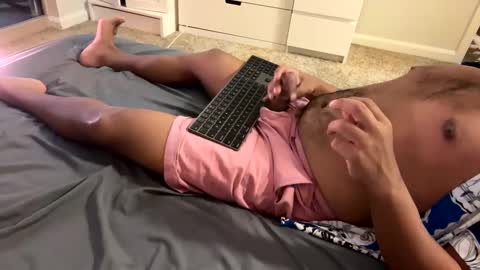 Snapshot of fuklicious chatting on 03.02.25 fuklicious online show from 03.02.25