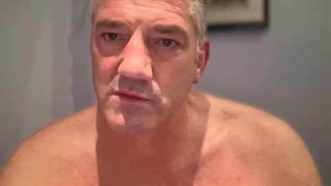 Snapshot of fullback_15 chatting on 10.27.25 fullback_15 online show from 10.27.25