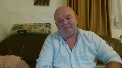 fullballs6 online show from 11.12.25