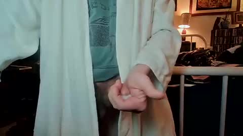 Snapshot of fullsvc chatting on 02.20.25 fullsvc online show from 02.20.25