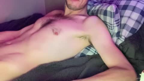 Snapshot of fundude1993 chatting on 09.08.25 fundude1993 online show from 09.08.25