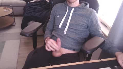 Snapshot of funkybits chatting on 03.04.25 funkybits online show from 03.04.25