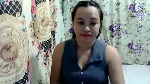 Snapshot of funluvnpinay4u chatting on 06.23.26 MAE online show from 06.23.26