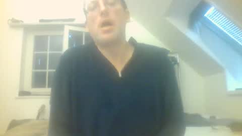 Snapshot of funneltunnel chatting on 05.19.26 funneltunnel online show from 05.19.26