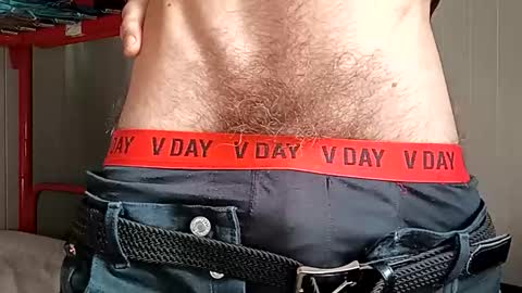 Italian men online show from 11.15.25