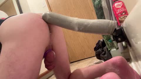 Snapshot of funwithtoyz chatting on 12.29.24 funwithtoyz online show from 12.29.24