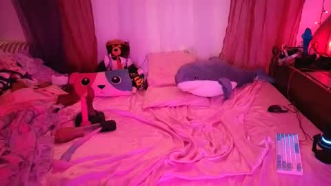 Valarie Iris Paige online show from 12.15.25