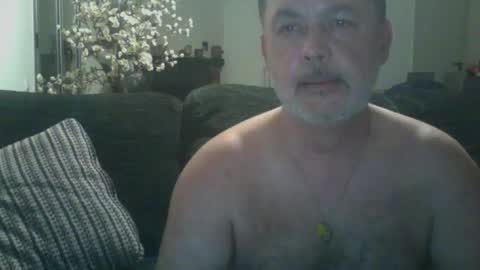 Snapshot of futbolin95 chatting on 01.01.25 futbolin95 online show from 01.01.25