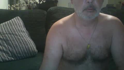 Snapshot of futbolin95 chatting on 01.01.25 futbolin95 online show from 01.01.25