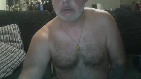 Snapshot of futbolin95 chatting on 01.04.25 futbolin95 online show from 01.04.25