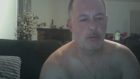 Snapshot of futbolin95 chatting on 01.22.25 futbolin95 online show from 01.22.25