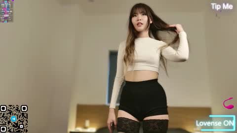 Fuyomi online show from 02.24.26