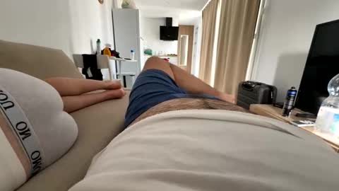 Snapshot of fuzitzu2 chatting on 09.21.25 fuzitzu2 online show from 09.21.25