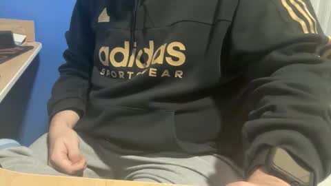 Snapshot of fuzitzu2 chatting on 01.19.26 fuzitzu2 online show from 01.19.26